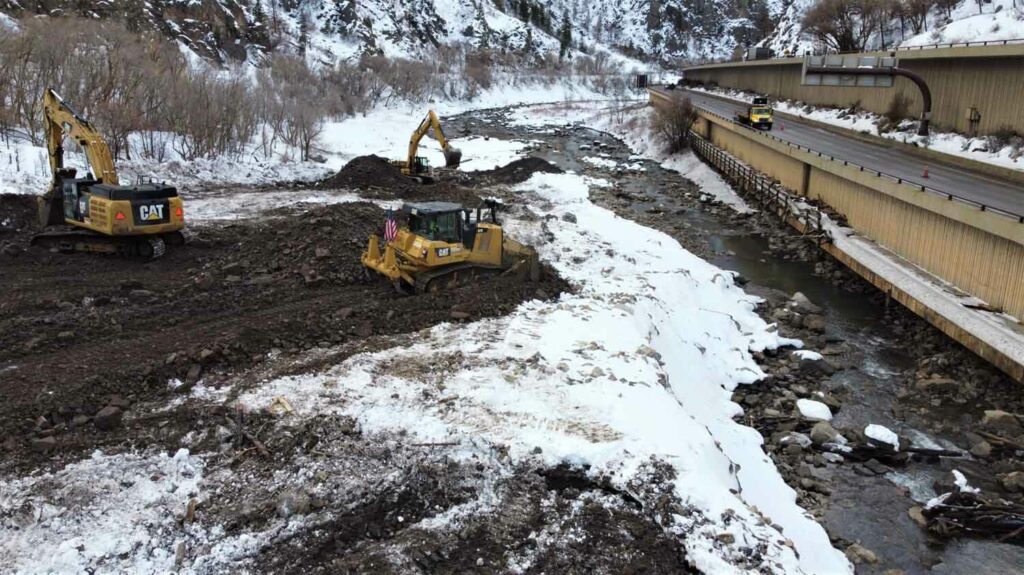 Removing remove 130,000 tons of debris from Glenwood Canyon before spring runoff
