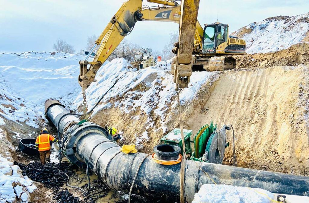 Layton Canal pipe installation